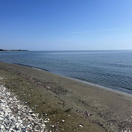 The Mediterranean Sea At Your Doorstep!! Meneou Esterno foto